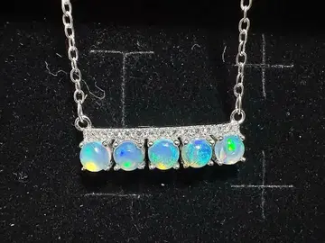 실버 오팔 목걸이