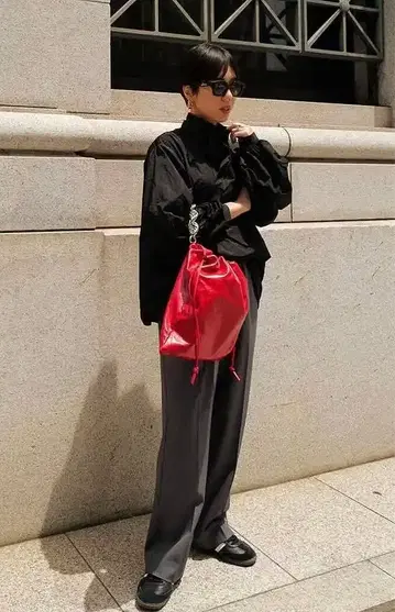 질 샌더 메탈릭 레더 핸드백 빨간색 새상품급!