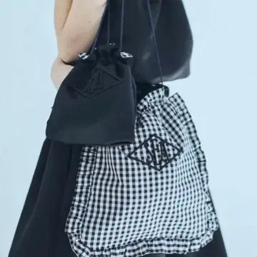 SEA REVERSIBLE SHOULDER BAG M