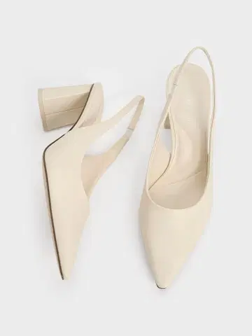 크림색 스틸레토 슬링백 펌프스
