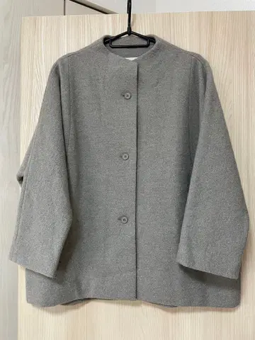 evam eva 프레스 울 노카라 숏 코트