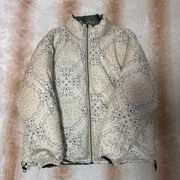 페이즐리 무늬 다운 자켓