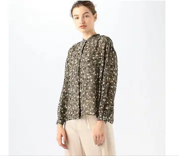 보르지 폴리에스테르 레오파드 프린트 개더 블라우스