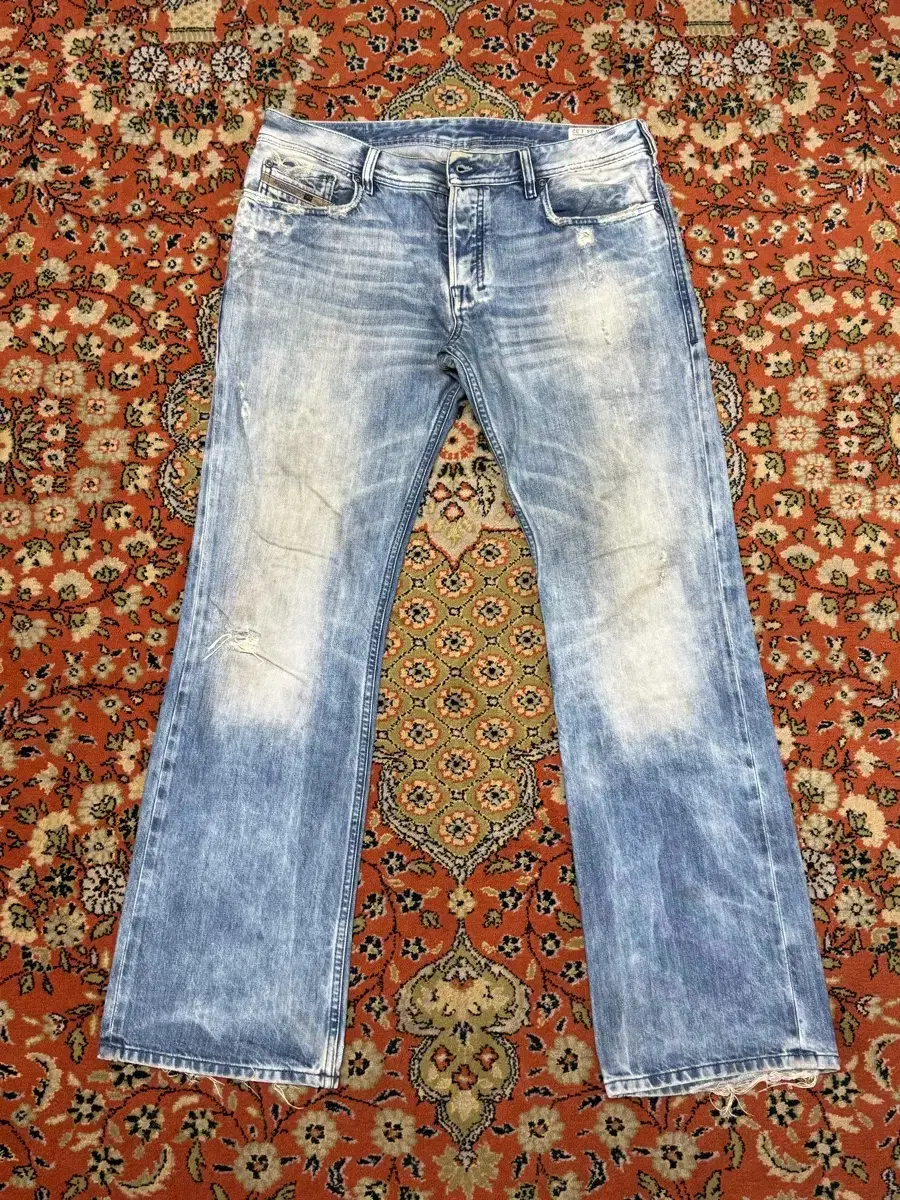 DIESEL 디젤 Diesel ZATINY light wash denim pants 34x32 bootcut
