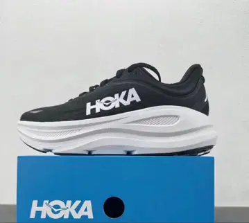 HOKA ONE ONE Bondi 9 블랙/화이트