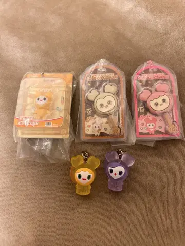 TWICE LOVELYS 세트