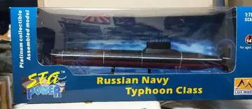 러시아 해군 타이푼급 잠수함 1/700 완성품