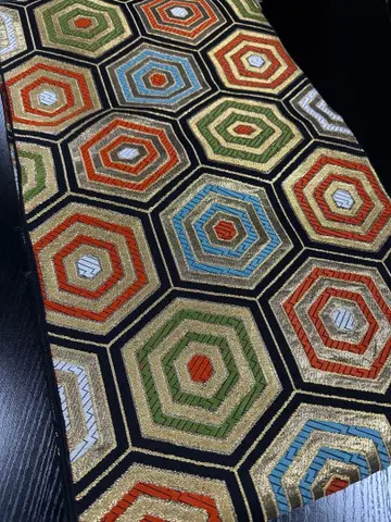 육각형 무늬 후쿠로 오비 금실 사용 길이 405cm 폭 31cm