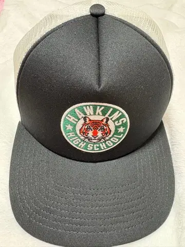 기묘한 이야기 NIKE 콜라보 캡