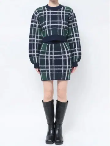 EMODA 체크 무늬 크롭 스웨터