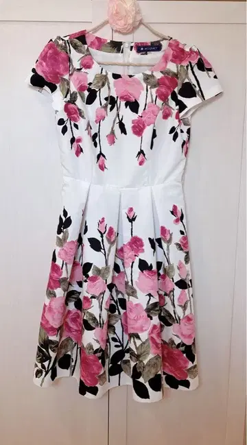 [ 2장 세트 ] 엠즈 그레이시 장미 원피스 허리 리본 장미 원피스 38