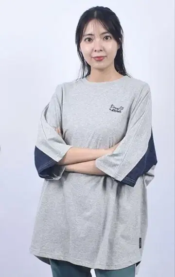 drug store's 천축 백 절개 올 패턴 프린트 돌먼 T 이번 시즌