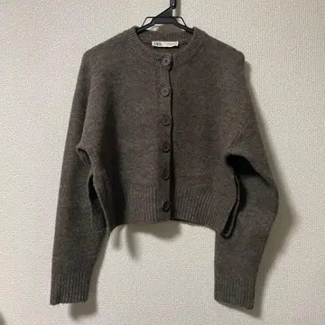 ZARA 브라운 버튼 니트 가디건
