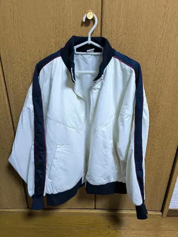 니코앤드 화이트/네이비 집업 자켓