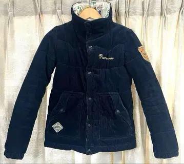 네이비 컬러 다운 자켓 M 사이즈 RODEOCROWNS