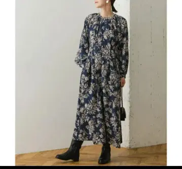 어반리서치 로쏘 플라워 프린트 원피스