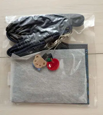 미사용 새상품 파밀리아 네임 홀더 블루 계열 파밀리아 체크