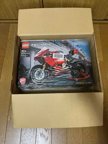 LEGO 42107