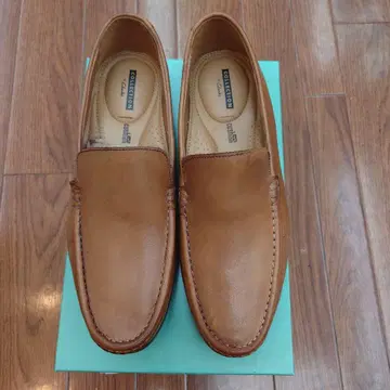 미사용 새상품 클락스 037J 25.5cm