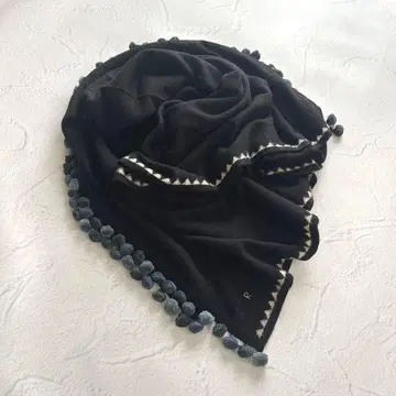 45R 플로우 니트 대형 스톨 폼폼 포함