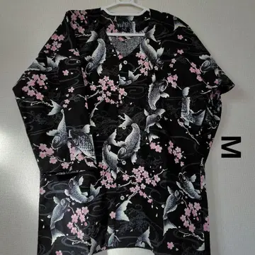 다보셔츠=블랙 잉어벚꽃=M