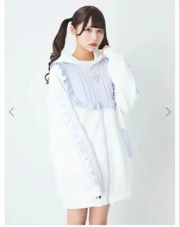 Ank Rouge 토끼 귀 후드티 화이트 스카이블루