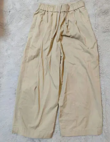 오로네 벌룬 와이드 팬츠 베이지