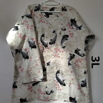 다보셔츠=크림 코이벚꽃=3L