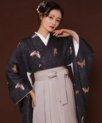 하카마 세트 나비 패턴