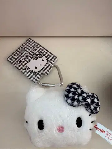 헬로키티 페이스 마스코트 카라비너 포함 범규