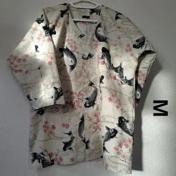 다보셔츠=크림 잉어벚꽃=M