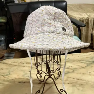 MAISON MICHEL 멀티 컬러 텍스처 버킷 햇 새상품급