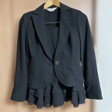 LADIES FASHION 블랙 자켓 스커트 세트