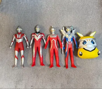 울트라맨 괴수 피규어 세트 15체