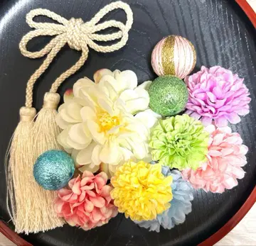 성인식 일본 의류 후리소데 시치고산 머리 장식