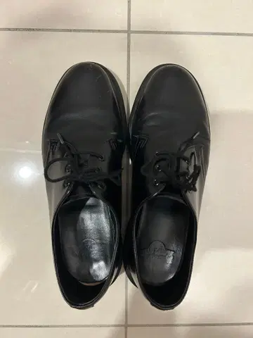 닥터마틴 Dr.Martens 3홀 신발 UK7