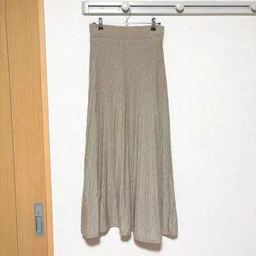 라메 니트 플리츠 스커트 롱 스커트 골드 M 사이즈