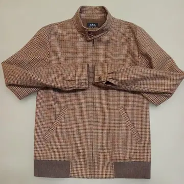 A.P.C. 브라운 계열 체크 블루종
