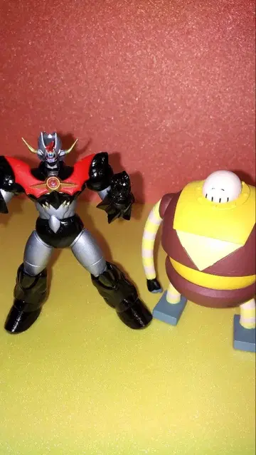 마진 카이저 보스 로봇