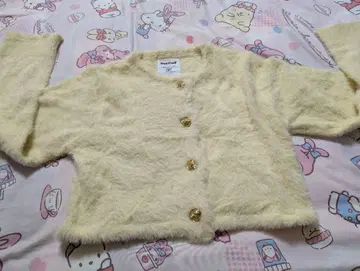 중고 Treat Yourself 크림색 가디건 F