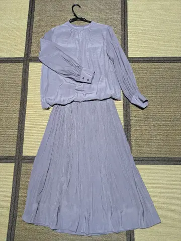 라벤더색 셔츠 투피스 긴팔