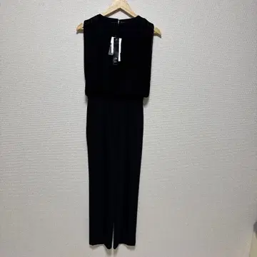 [택 포함 새상품] Aga Black 아가블랙 사이즈 9호 슬리브리스