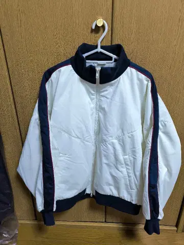 니코앤드 화이트/네이비 집업 자켓