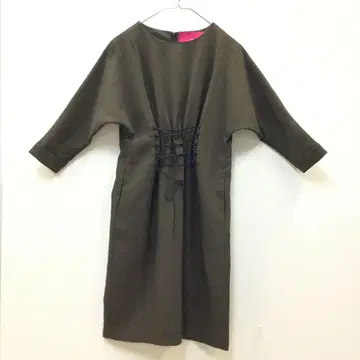 L'eclair Spick and Span 레이스업 7부 소매 원피스