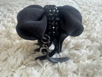 블랙 리본 헤어 클립 컴플렉스 비즈 트 클립 중