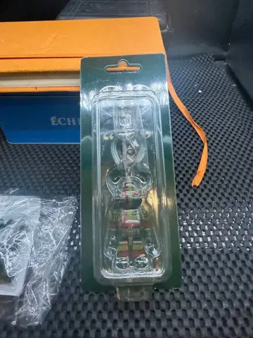 베어브릭 이세탄 벌스데이 이세탄 그린 체크