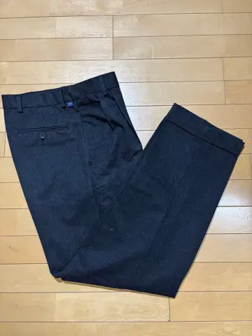 Dockers 다커스 블랙 슬랙스 밑단 더블