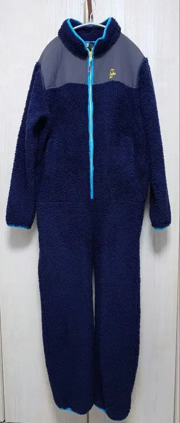 CHUMS 네이비 플리스 보아 작업복