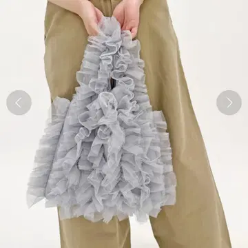 스픽 앤 스팬 튤 프릴 토트백