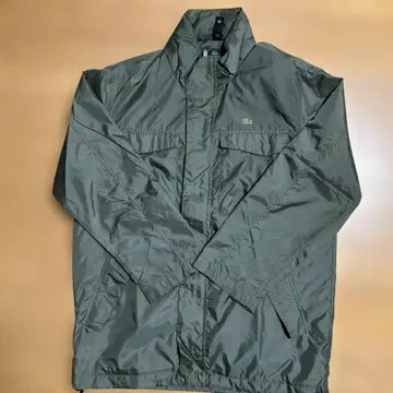 새상품급 LACOSTE 나일론 자켓 50/3 올리브 그린